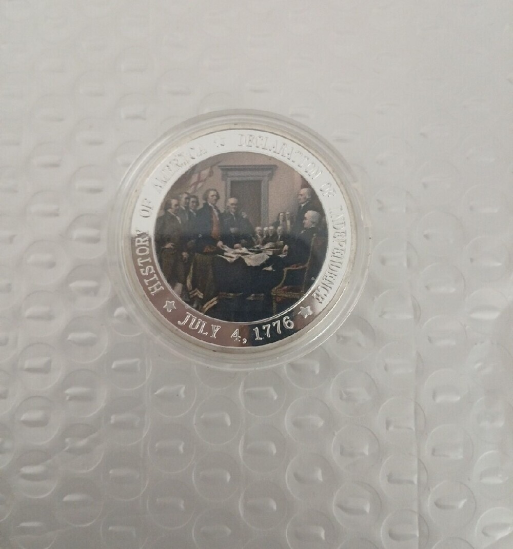 Commemorative July 4, 1776 Silver-Tone Collectible Coin - Picture 3 of 6